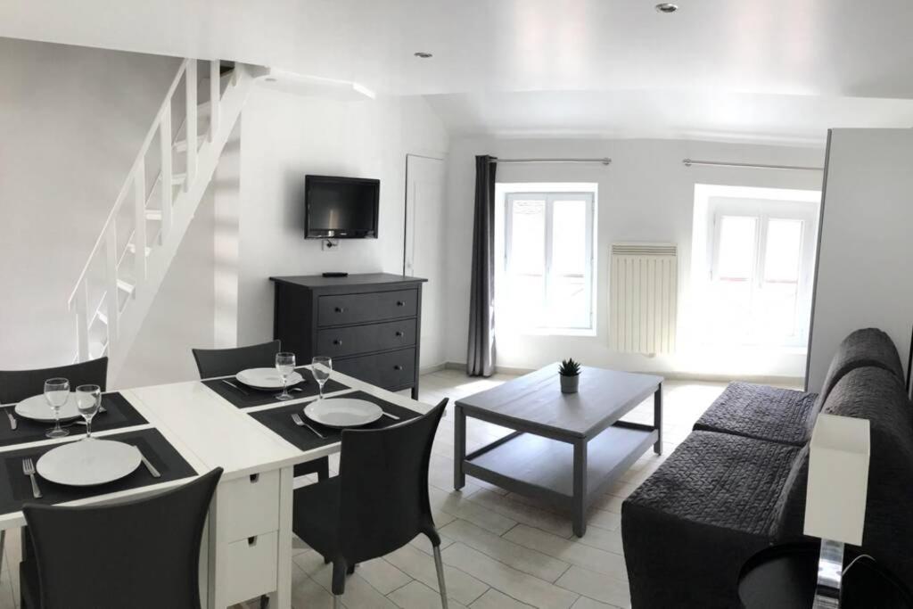 Duplex Bellifontain Au Coeur De Fontainebleau Διαμέρισμα Εξωτερικό φωτογραφία